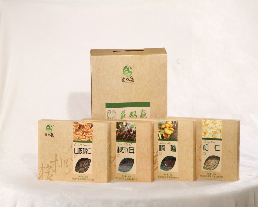 山核桃 秋木耳 榛蘑 松仁